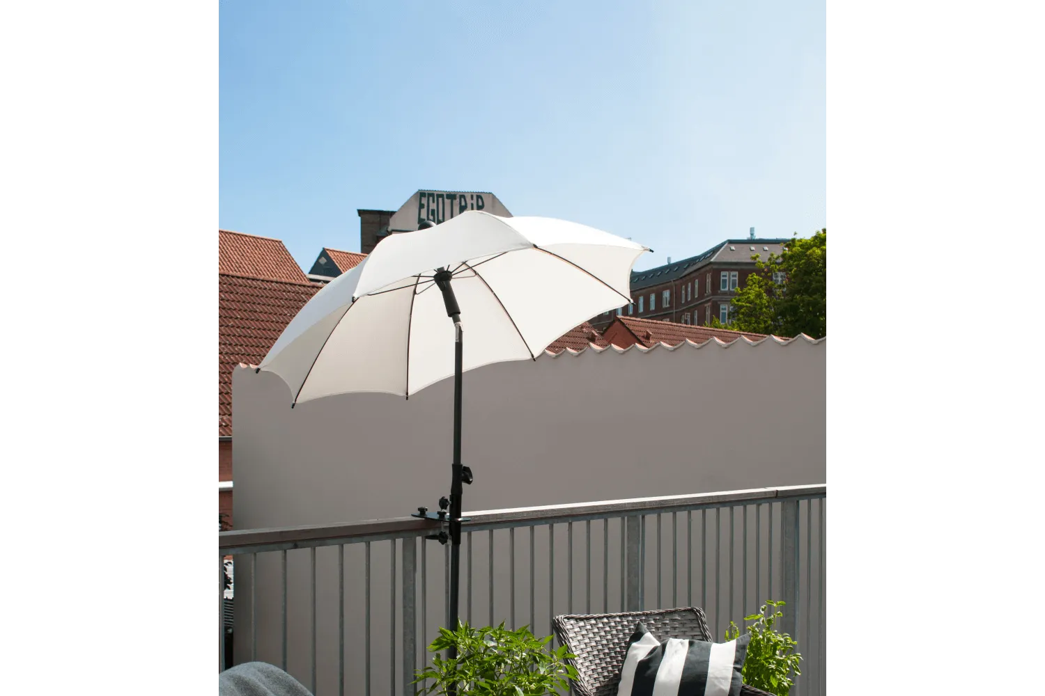 Ellen balcony parasol with tilt Ø130 cm