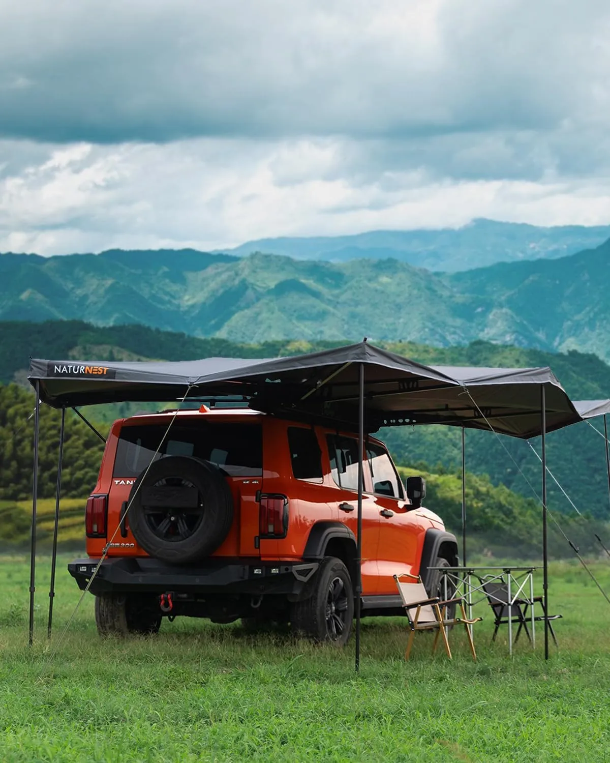 Hard Shell Rooftop Tent, Quick Setup, All-Season Overland Camping Tent for SUV, Jeep, Van, and Pickup Truck